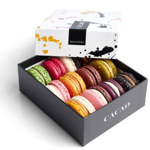 macarons 12 piece box